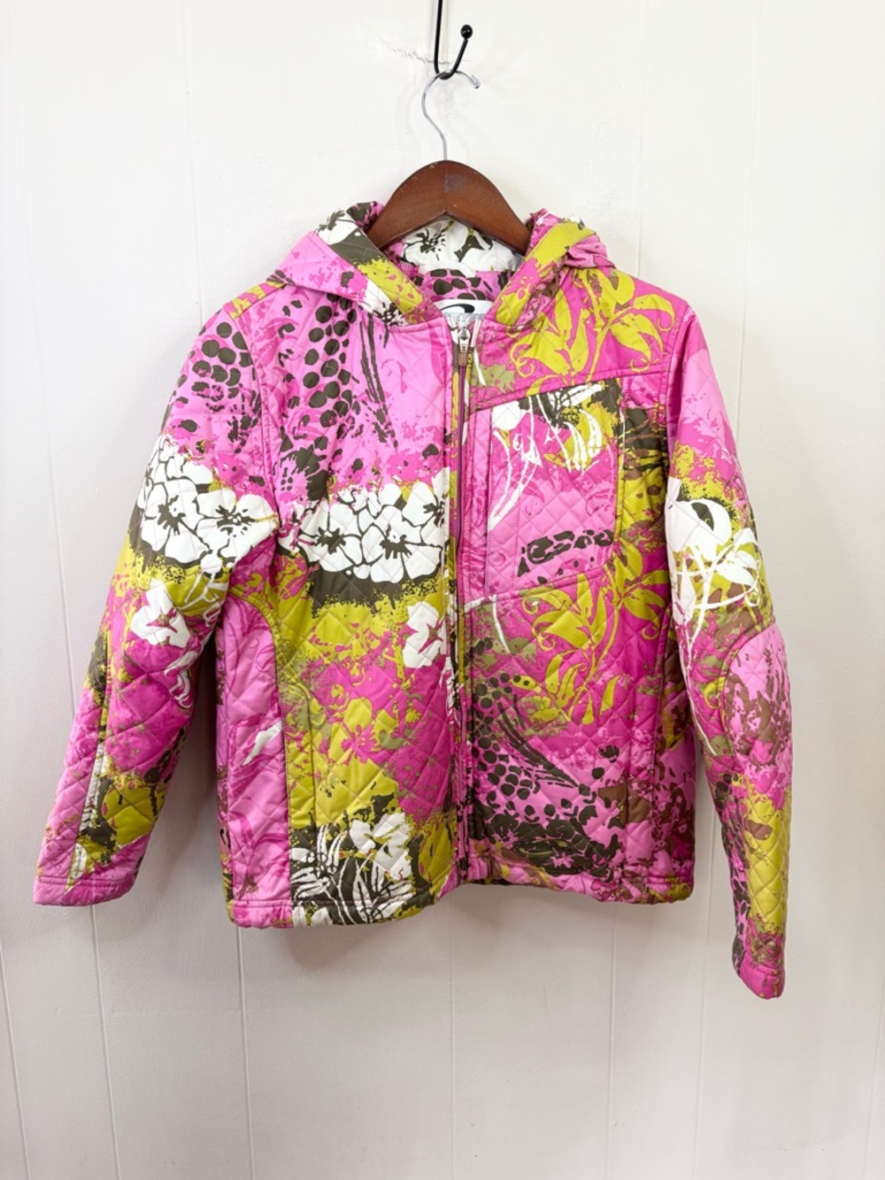 Obermeyer floral printed quilted ski jacket size 6 women’s